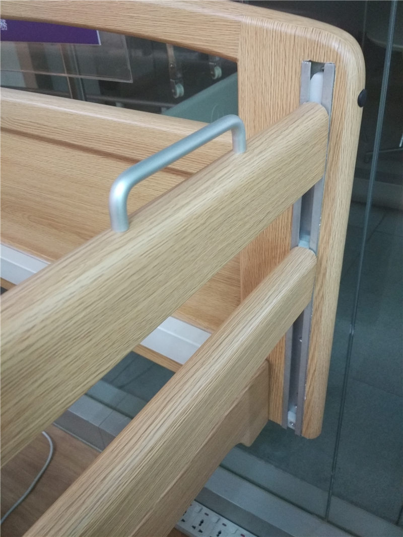 QL-639A Electric Homecare Bed -1.jpg